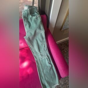 Mother Tomcat chew style Stylish Green Distressed Women Jeans